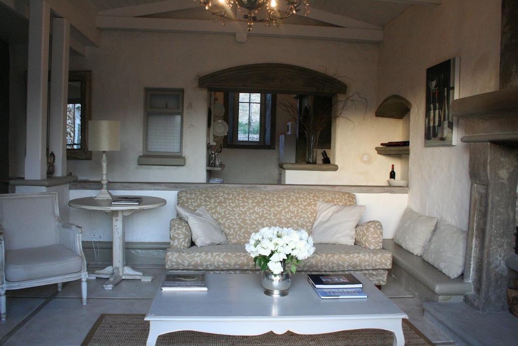 Franschhoek Pass Villa ภายนอก รูปภาพ